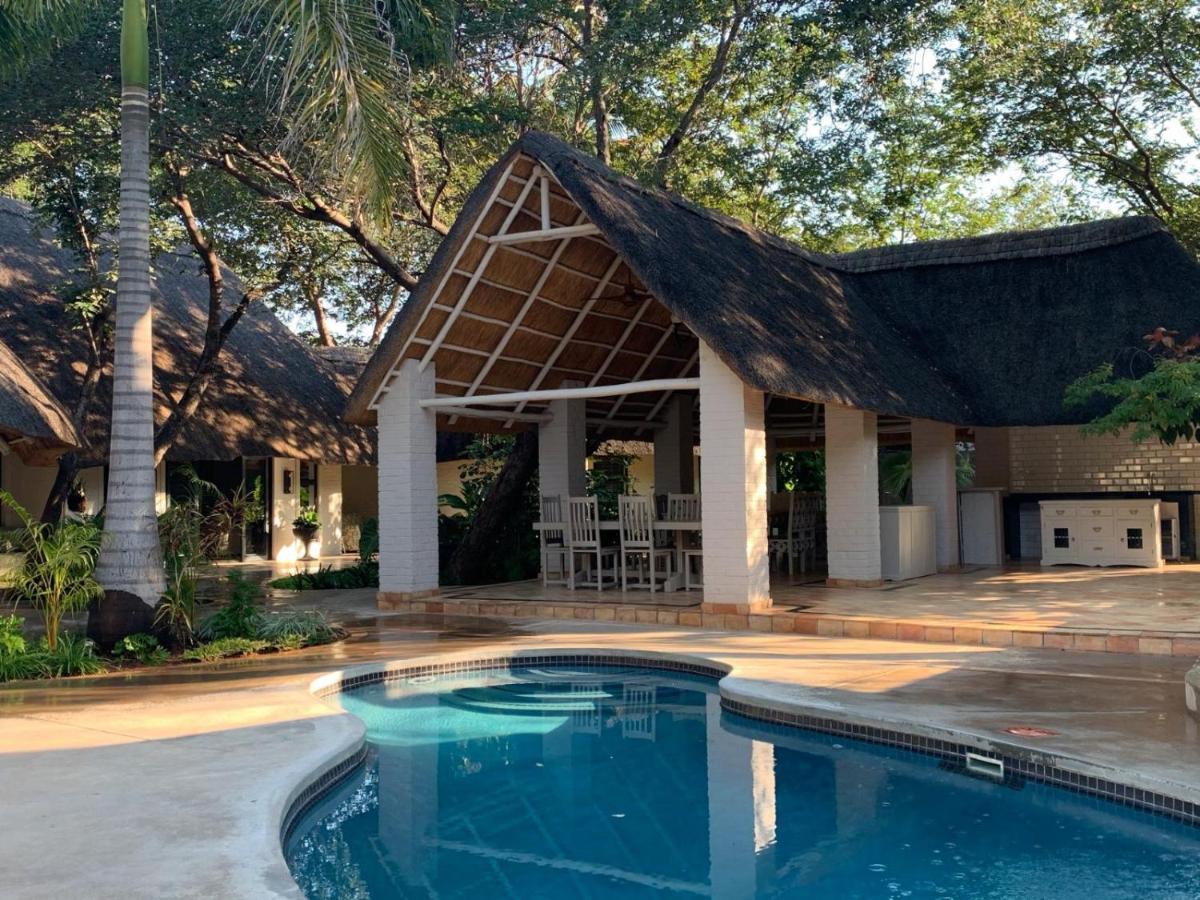 Pamarah Lodge Водопад Виктория Экстерьер фото