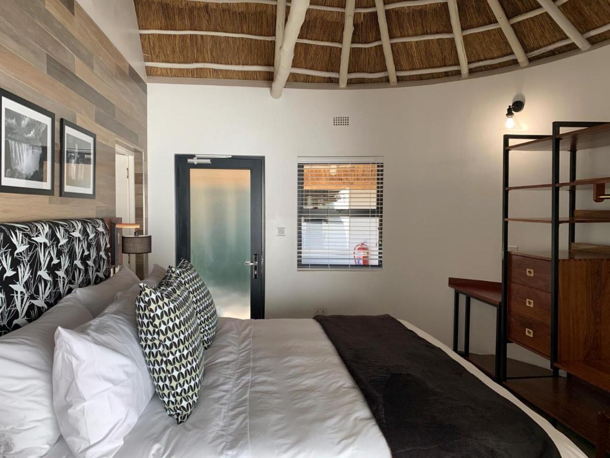 Pamarah Lodge Водопад Виктория Экстерьер фото