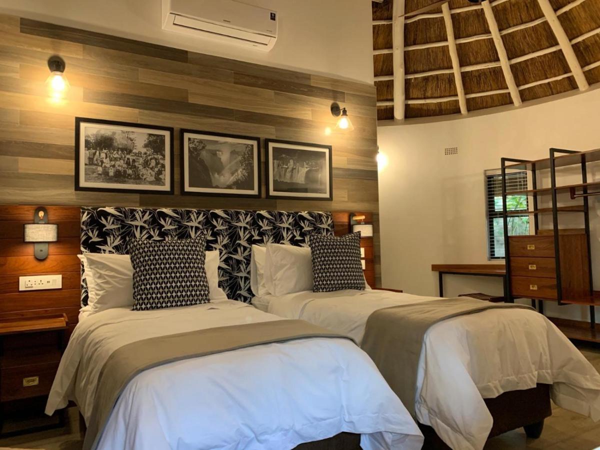 Pamarah Lodge Водопад Виктория Экстерьер фото