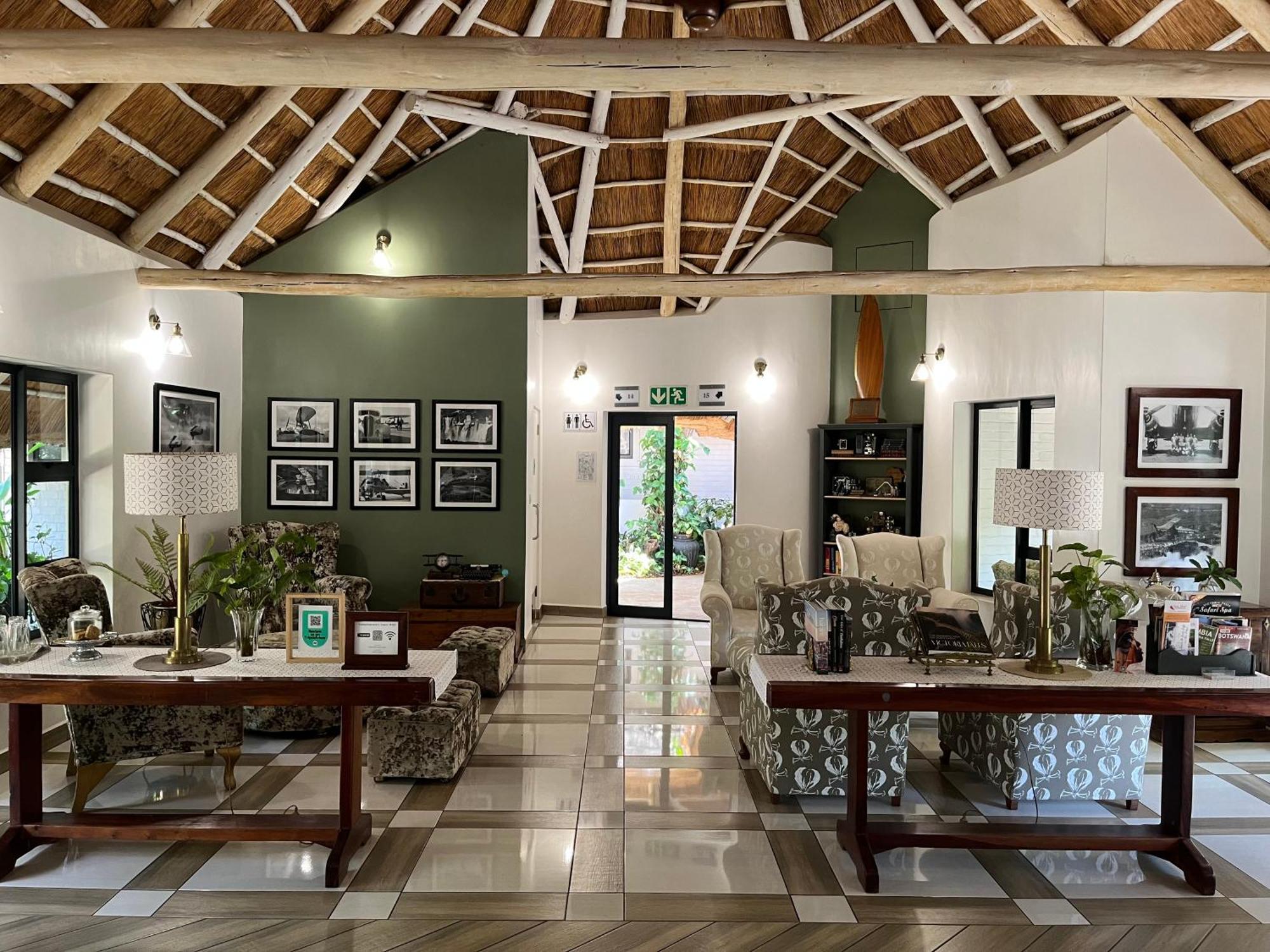 Pamarah Lodge Водопад Виктория Экстерьер фото